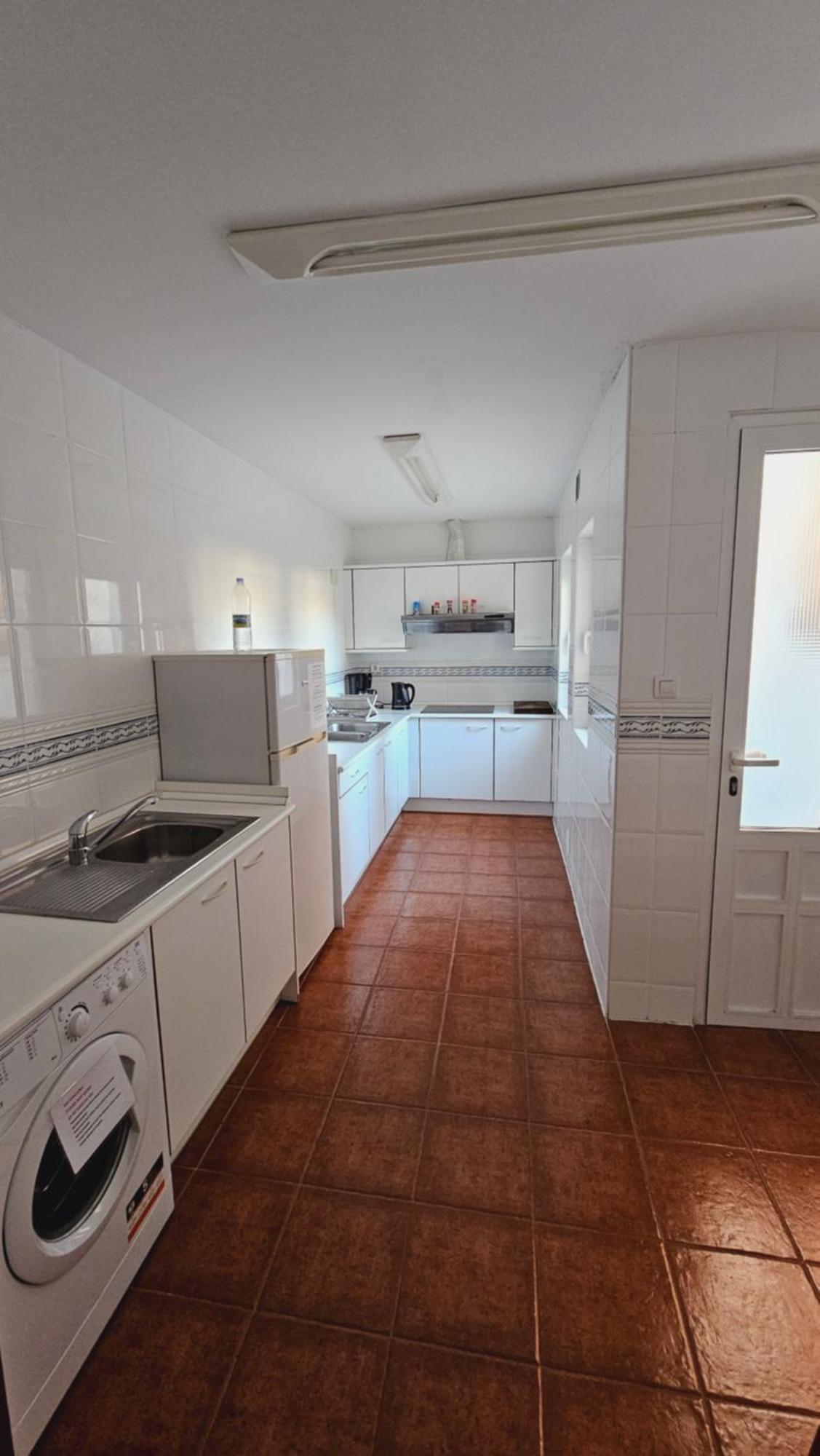 Hostal Albe Carrion De Los Condes Bagian luar foto